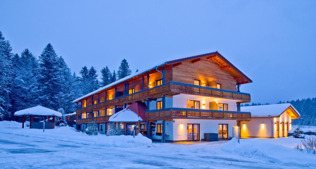 Neuschönau Landhotel Moorhof מראה חיצוני תמונה