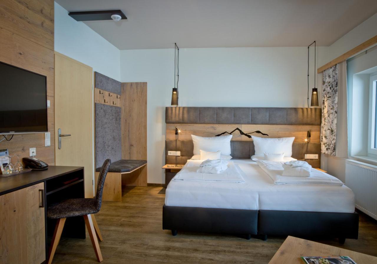 Neuschönau Landhotel Moorhof מראה חיצוני תמונה